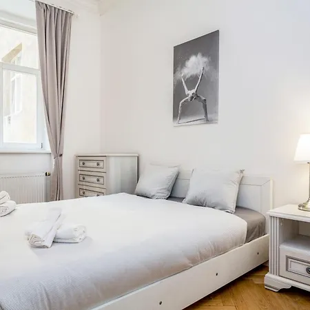 Apartament Center Wenceslas Square Premium Comfort *