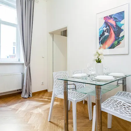 Center Wenceslas Square Premium Comfort