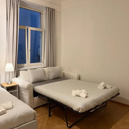 Center Wenceslas Square Premium Comfort